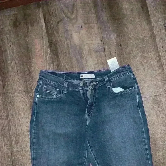 515 Levi’s Flair Woman’s Jeans - Picture 2 of 7
